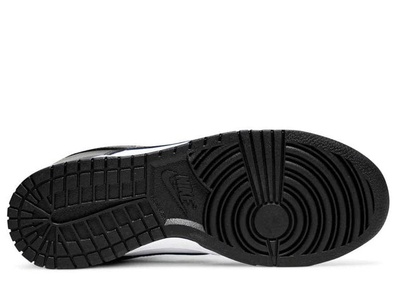 Nike Dunk Low Retro “Black/White – Panda”