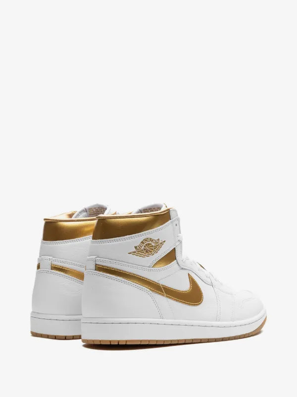 Air Jordan 1 Retro High OG "Metallic Gold" sneakers