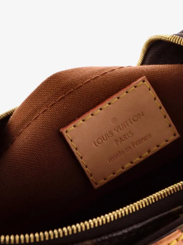 Louis Vuitton Multi Pochette Accessoires in Monogram canvas